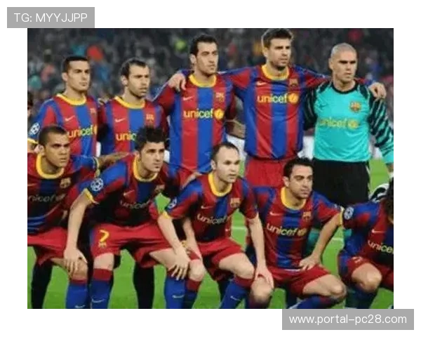 格拉斯纳谈三中卫体系:防守收缩与边翼卫回防构成战术基础 格拉斯纳谈三中卫体系:防守收缩与边翼卫回防构成战术基础